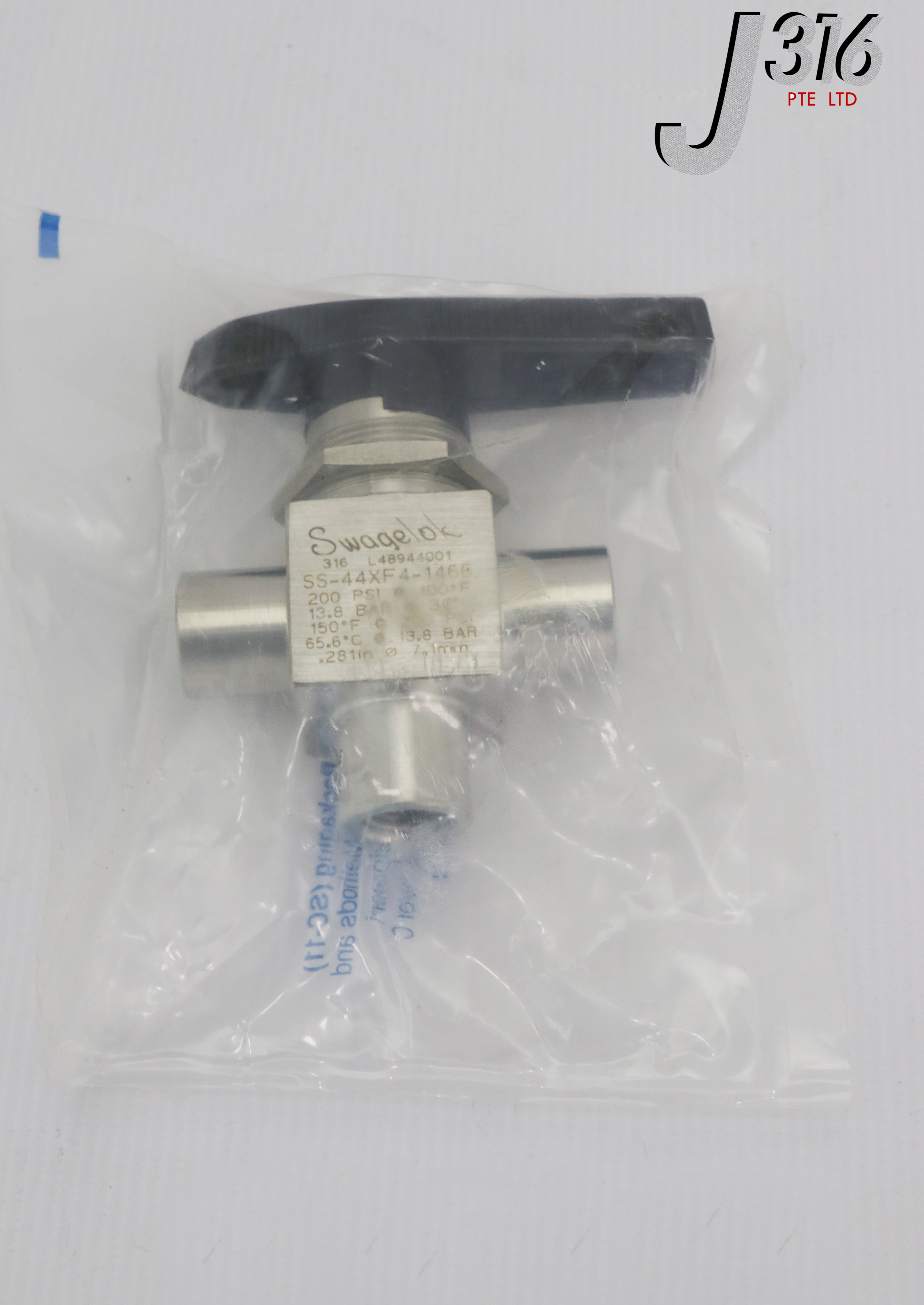 654 SWAGELOK STAINLESS 3 WAY BALL VALVE SS-44XF4-1466 – J316Gallery